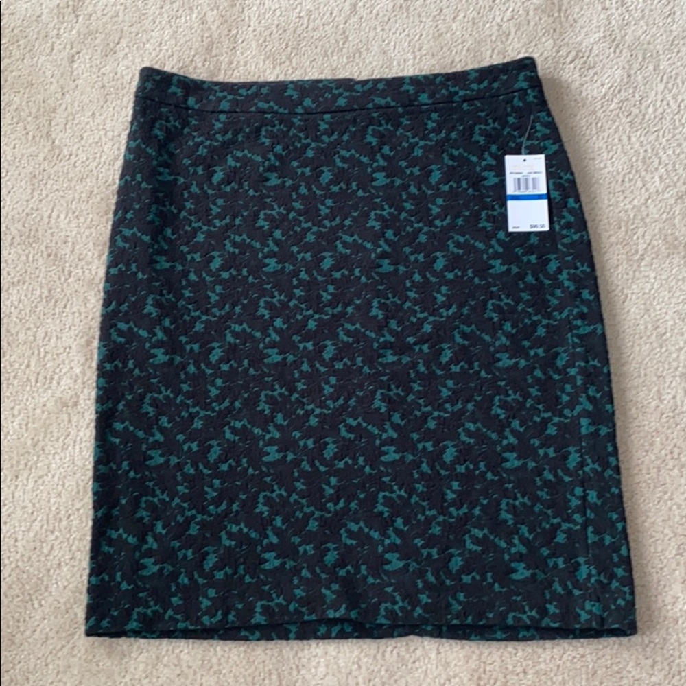 NWT Michael Kors pencil skirt in dark emerald